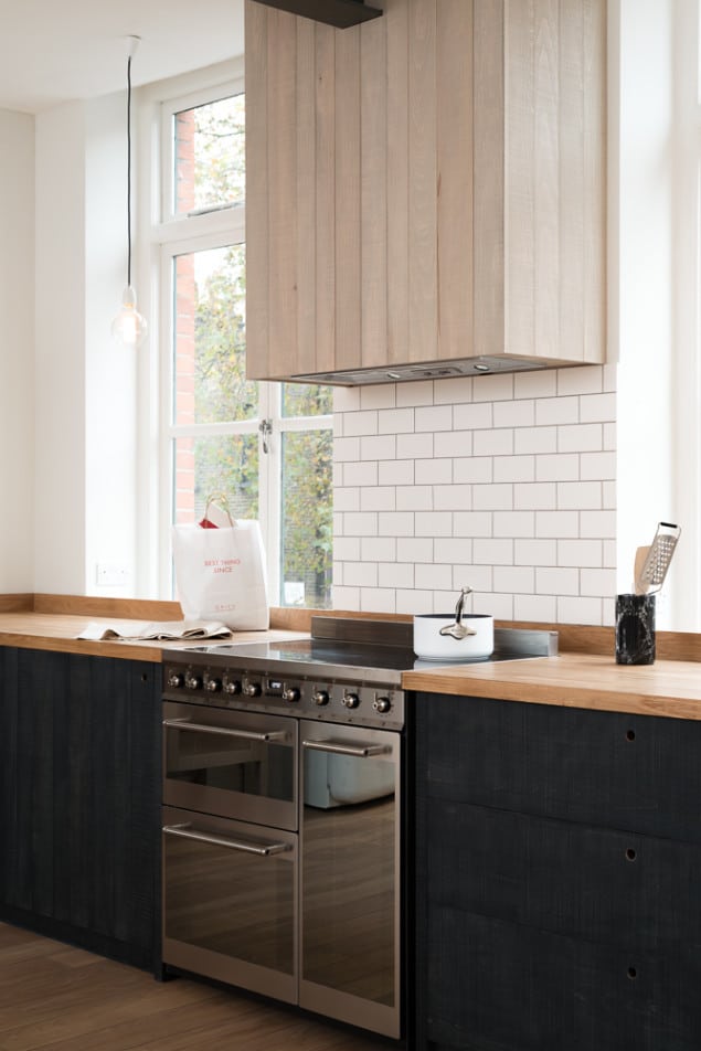 The Clerkenwell Apartment features the Sebastian Cox Kitchen range by deVOL. The industrial style open space contains the understated, handmade kitchen that deVOL founder Paul O’Leary describes as "Urban Rustic; it brings a little bit of woodland into the city, with some style.”